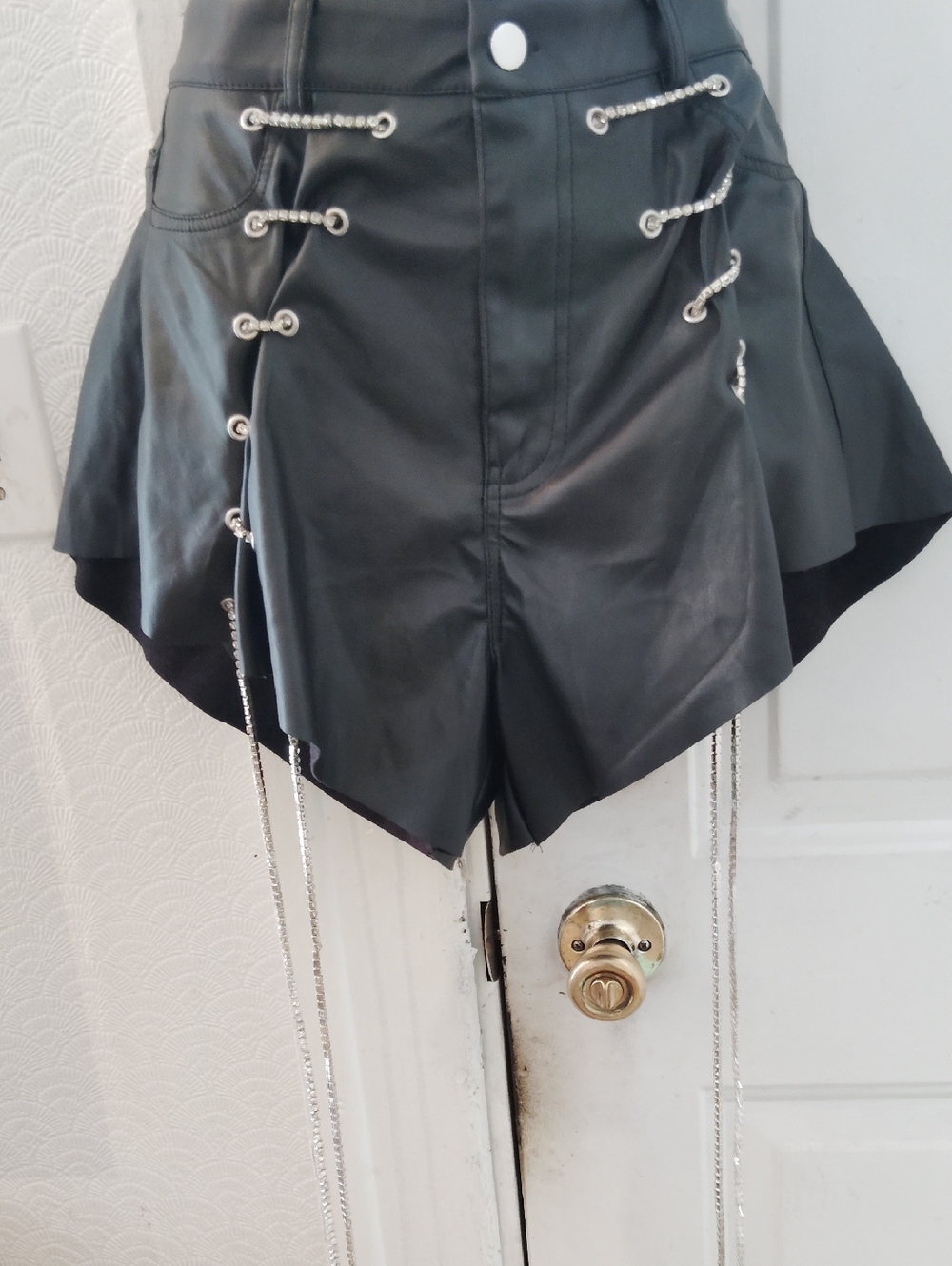 Black Chain-Detail Women's Shorts